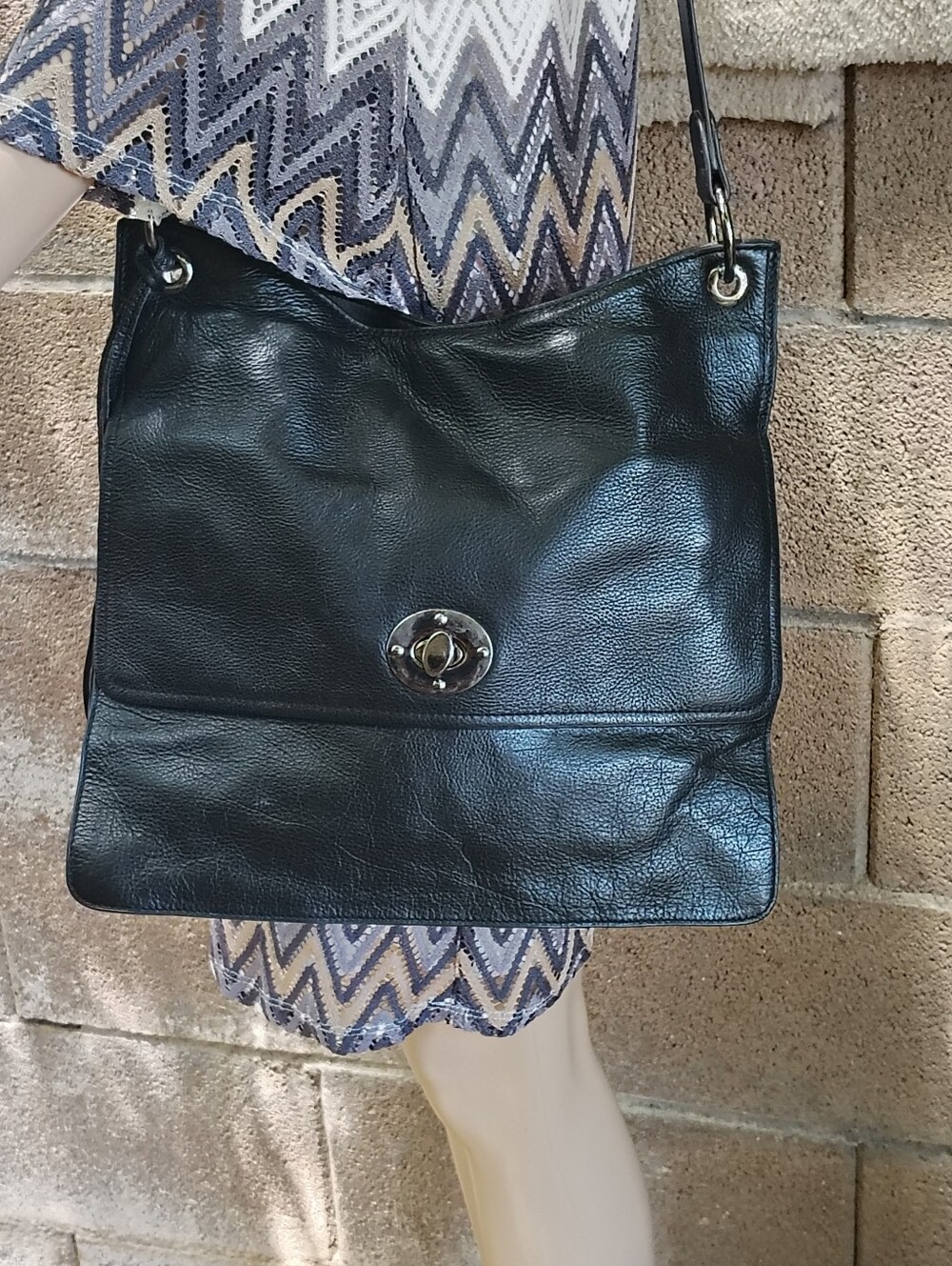 Black Rachel Roy Leather Shoulder Or Crossbody Bag with Turn-Lock Closure